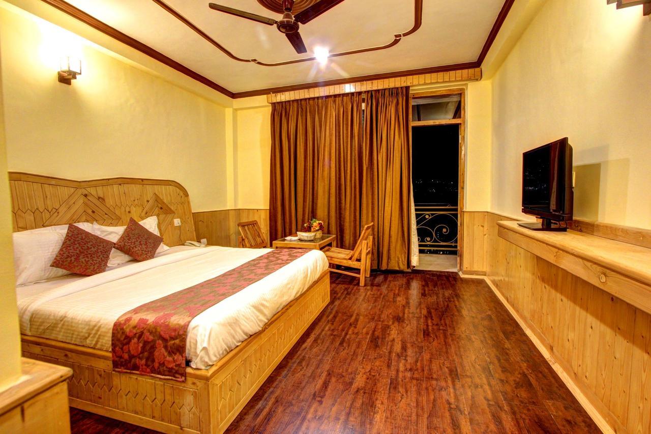 Holiday Bnb Manali Bagian luar foto