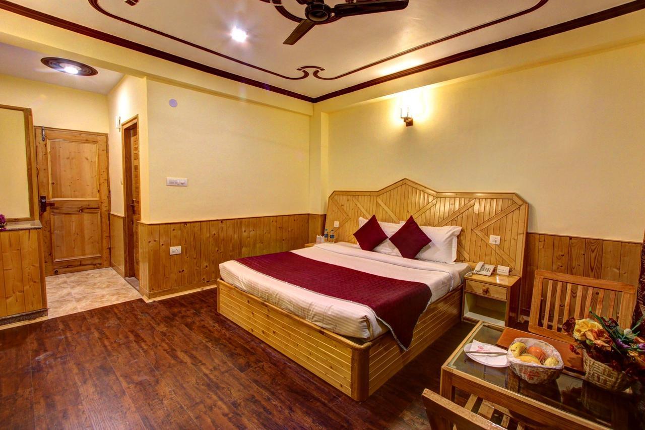 Holiday Bnb Manali Bagian luar foto
