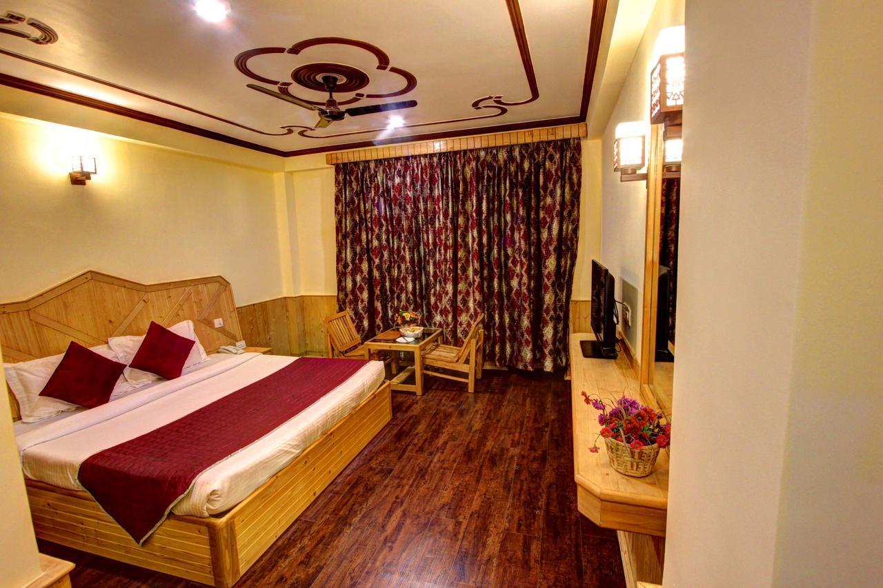 Holiday Bnb Manali Bagian luar foto