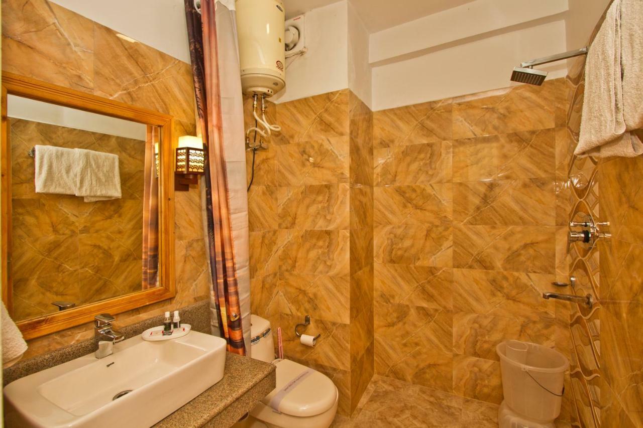 Holiday Bnb Manali Bagian luar foto